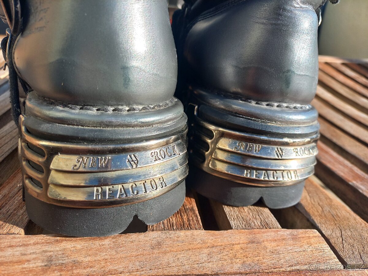 Boty 42 vel. New Rock Reactor - 8