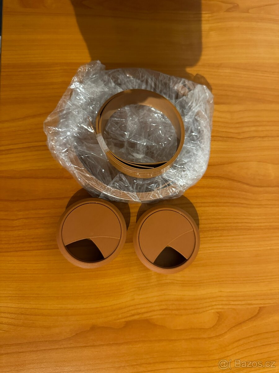 Kancelářský stůl - 2 m × 80 cm x 75 cm - 8