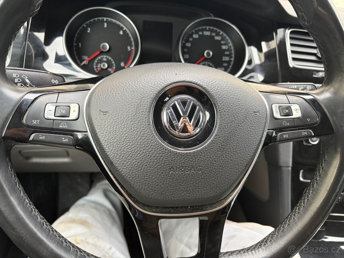 Volkswagen Golf 1.6TDI, 4Motion r.v 2014, Nová STK - 8