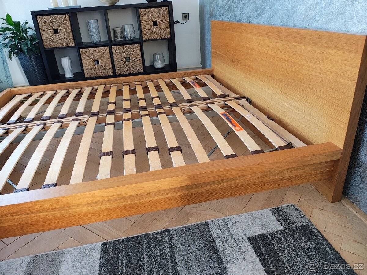 Postel Ikea Malm 180x200 - 8