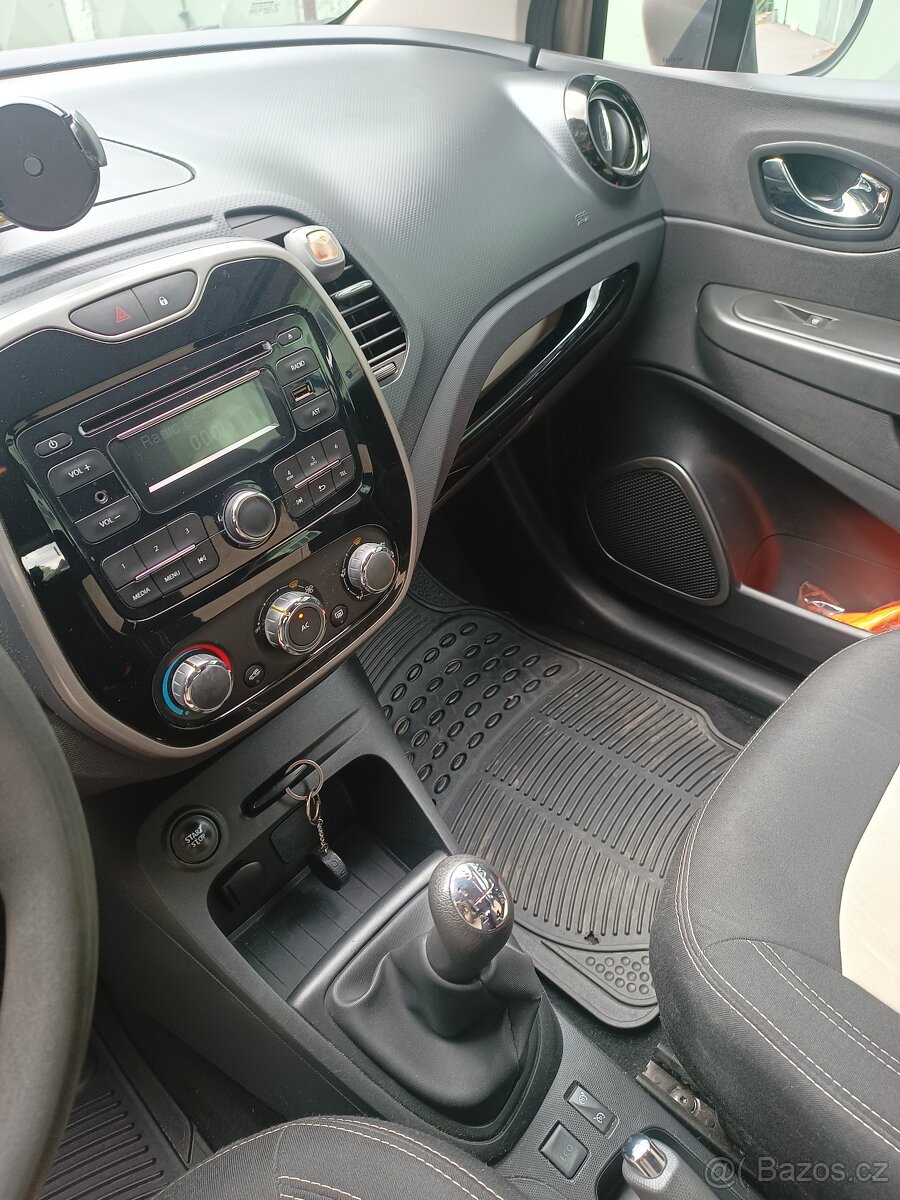 Renault Captur 0.9 TCe 66 kw - 8