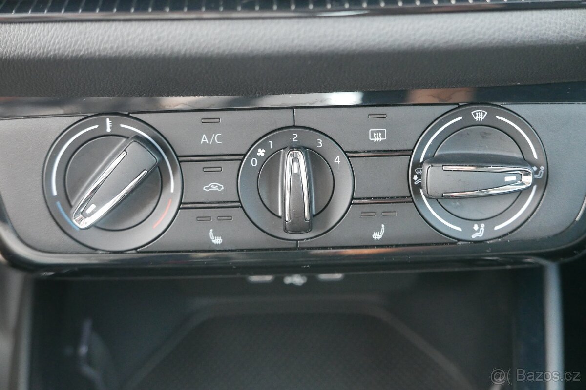 Škoda Fabia 1.0 MPI 59 kW M5° Selection - 8