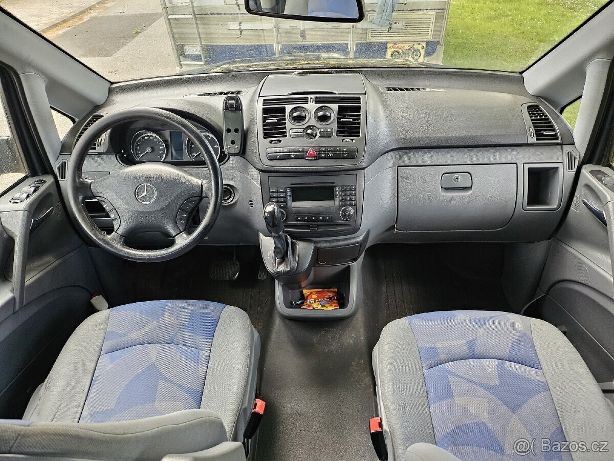 Mercedes-Benz Viano - 8