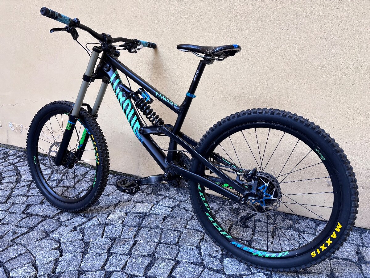 CANYON TORQUE DHX - 8