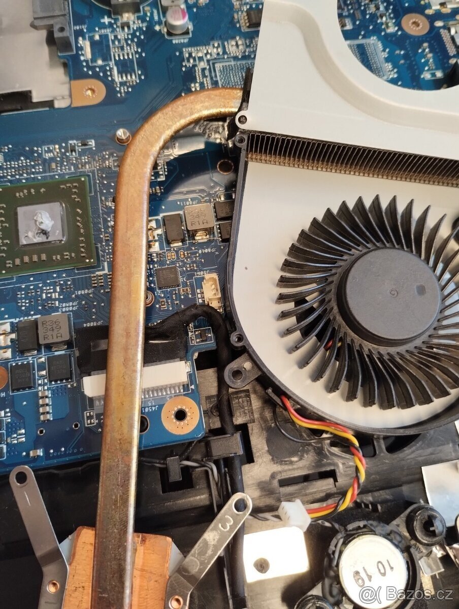 💻 Toshiba - Notebook na filmy a internet - Čerstvý servis - 8