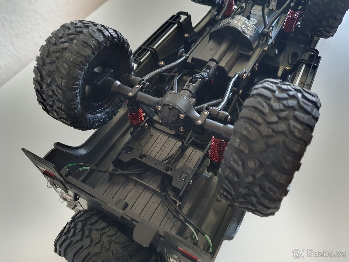 RC model Land Rover 4WD 1:16 plne osvetlený - 8