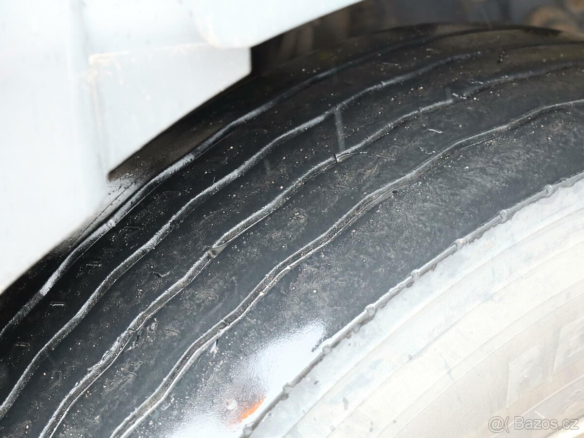 Volvo FL H 290 R2R, EURO 5, 18 TUN, ADR, TŘI KOMORY (12 CBM) - 8