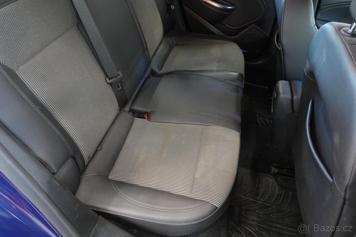 Opel Astra 1.4T , 103 kW benzín, 2011 - 8