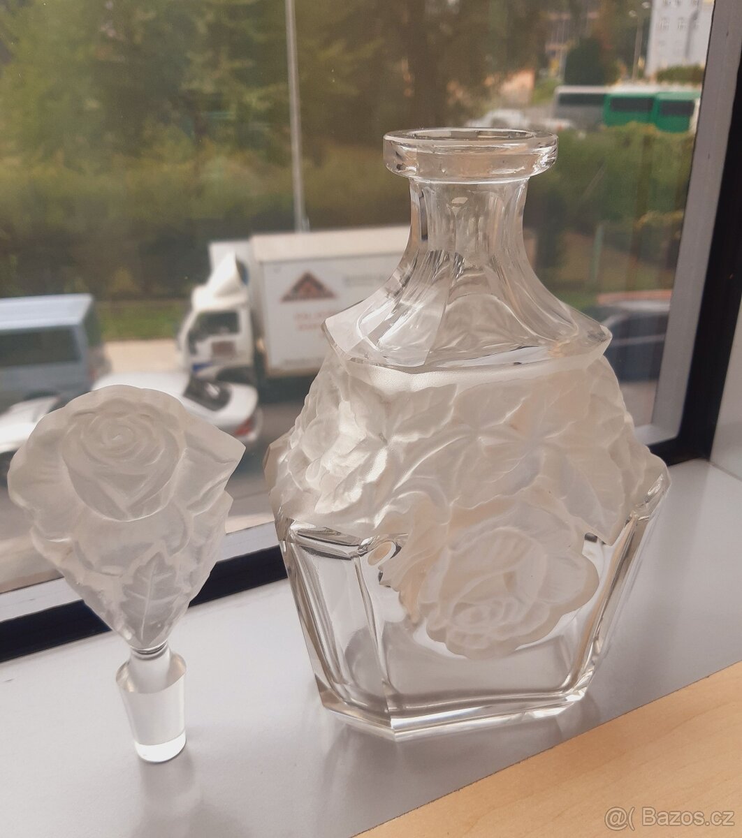 Starožitná skleněná karafa - 8