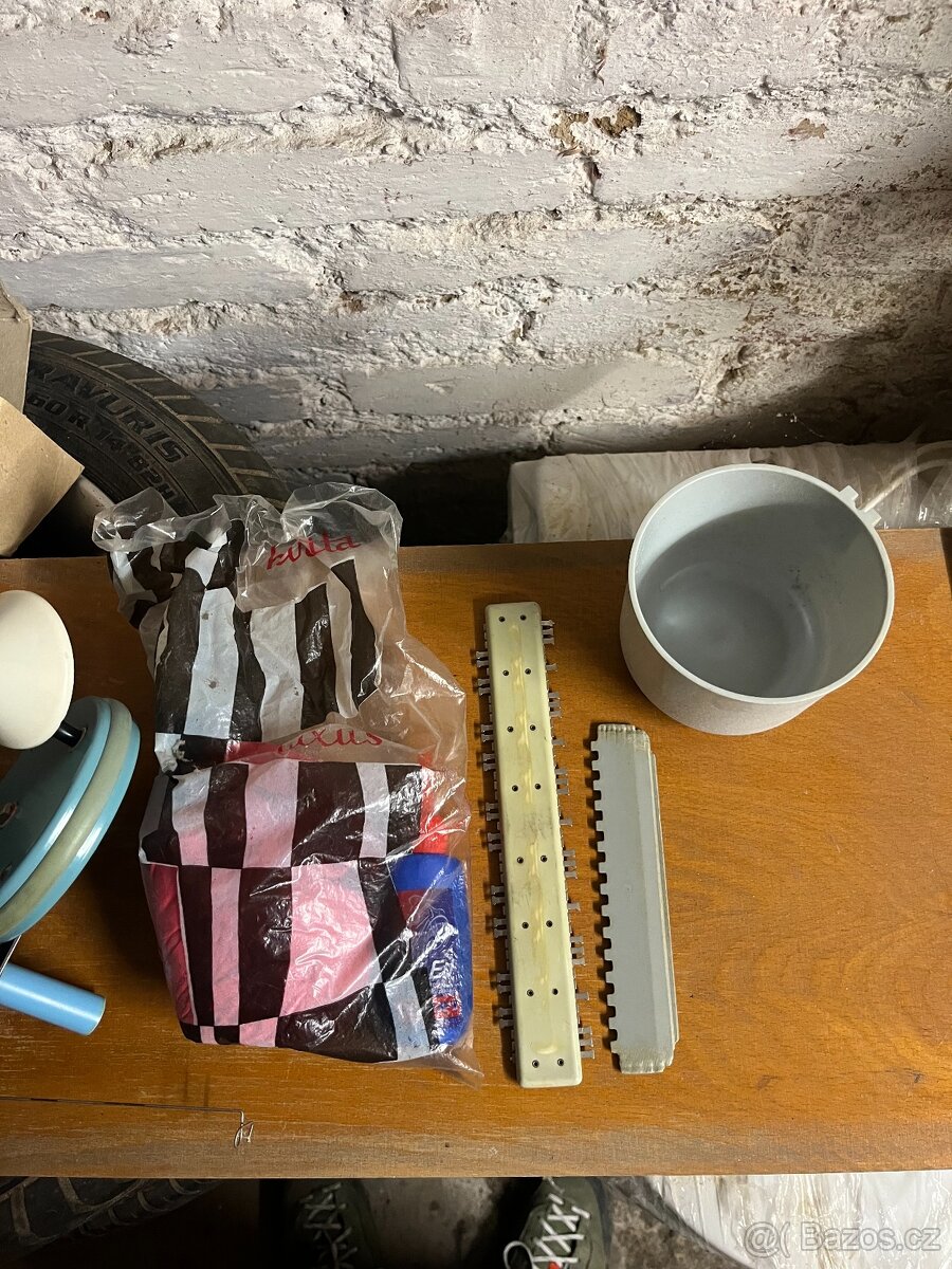 Pletací stroj DOPLETA 380 - 8