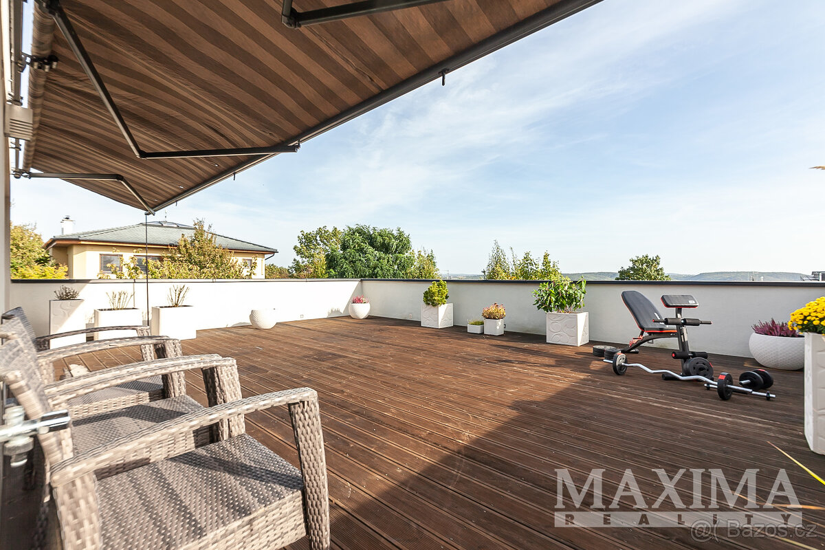 Dům 5+kk o ploše 411 m2 - Praha, Radotín - 8