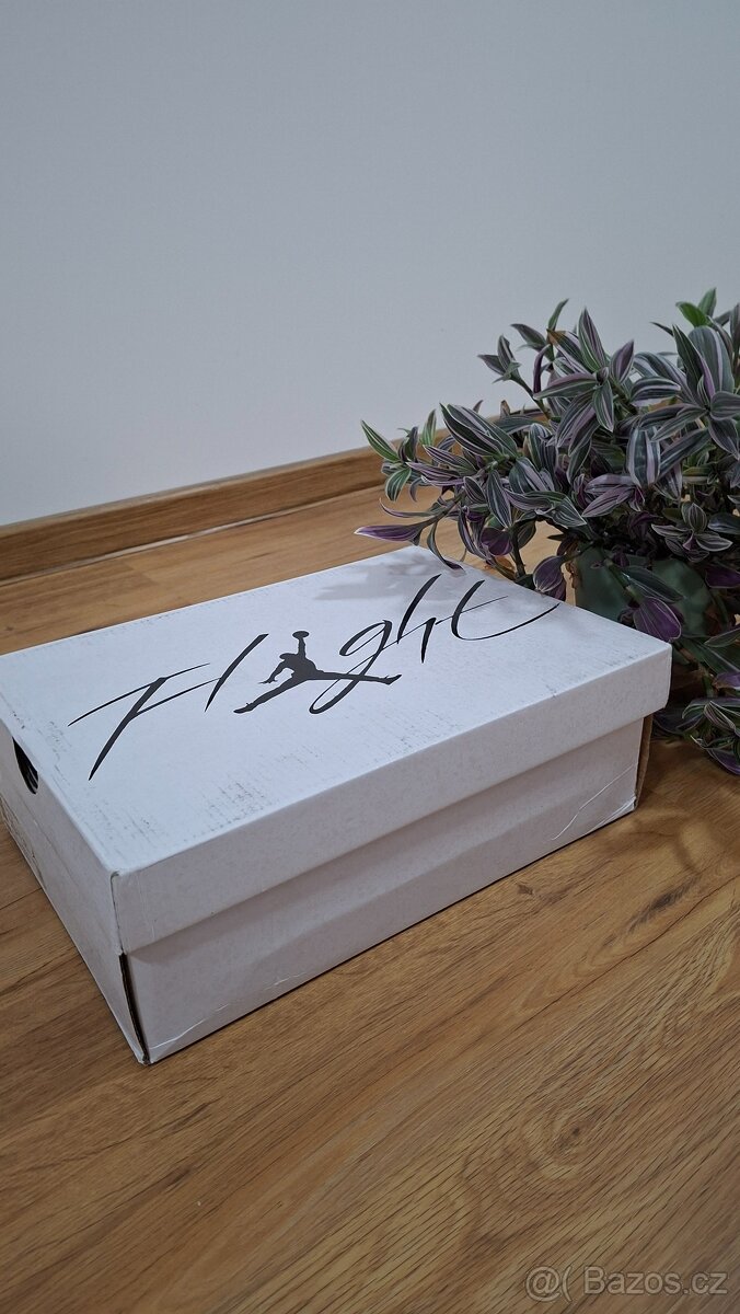 Boty Jordan 4 Retro White Thunder. - 8