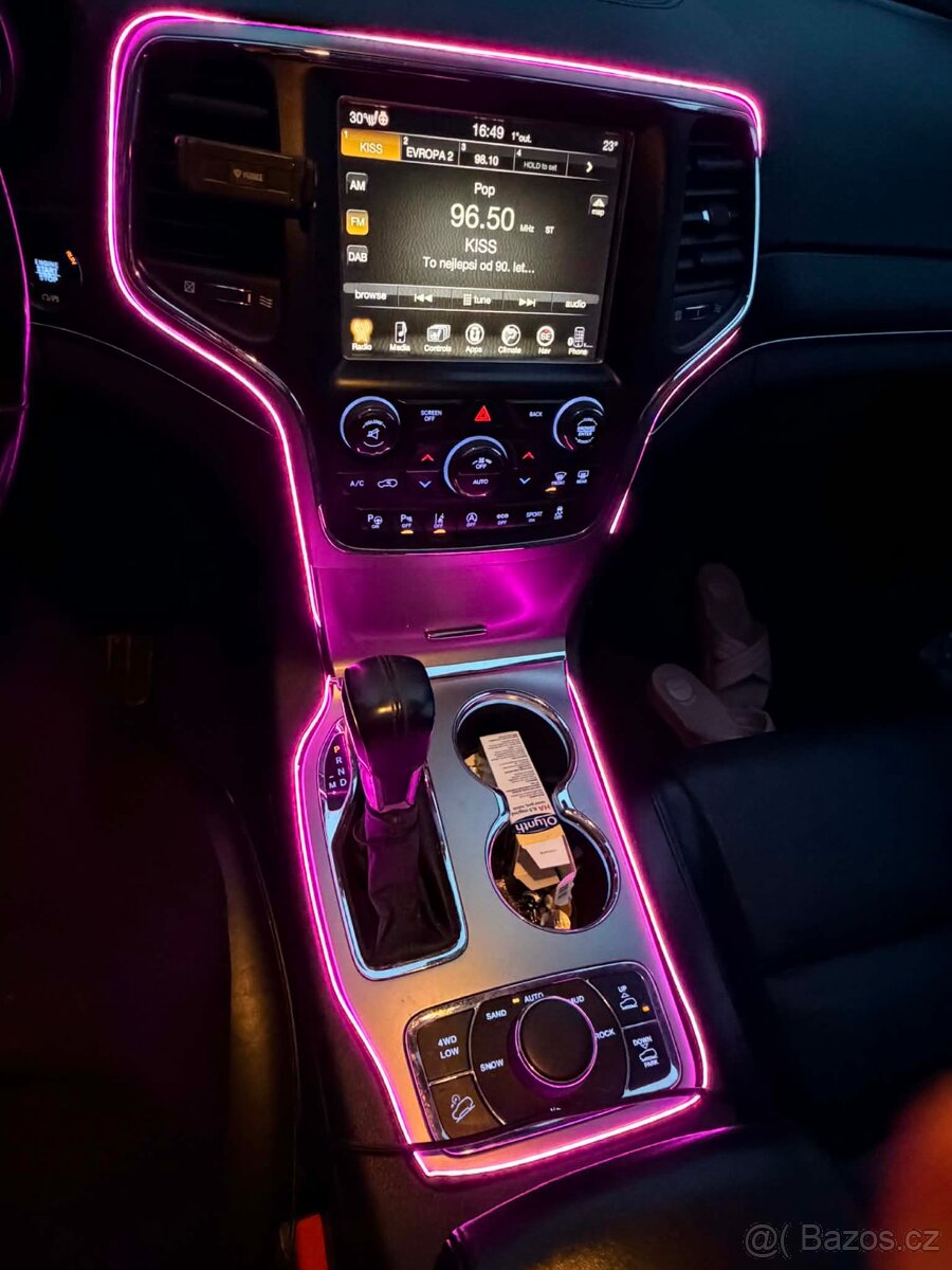 Jeep Grand Cherokee 3.0 CRD V6 Summit | 2017 | 4×4 | VZDUCH - 8