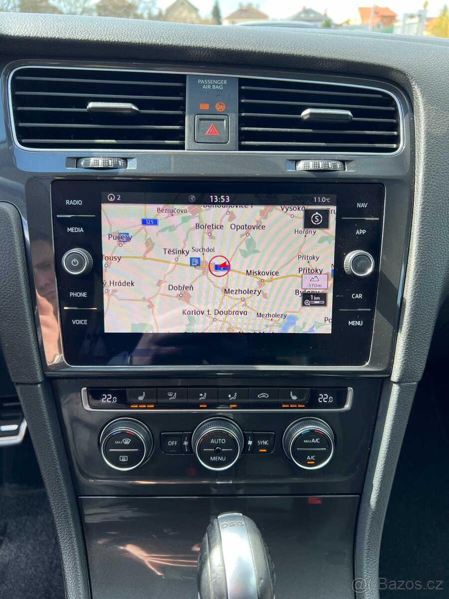 Volkswagen Golf, 1.5 TSI DSG NAVI TAŽNÉ VÝHŘEV 1.M DPH - 8