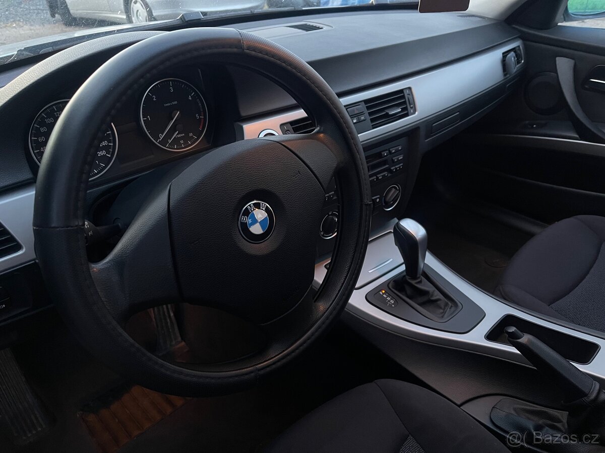 BMW 320d Touring 130 kW – panorama, nová STK, po servisu - 8