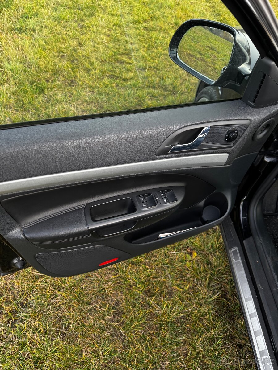 Škoda Octavia 2 RS facelift ( investice 5000€ ) - 8