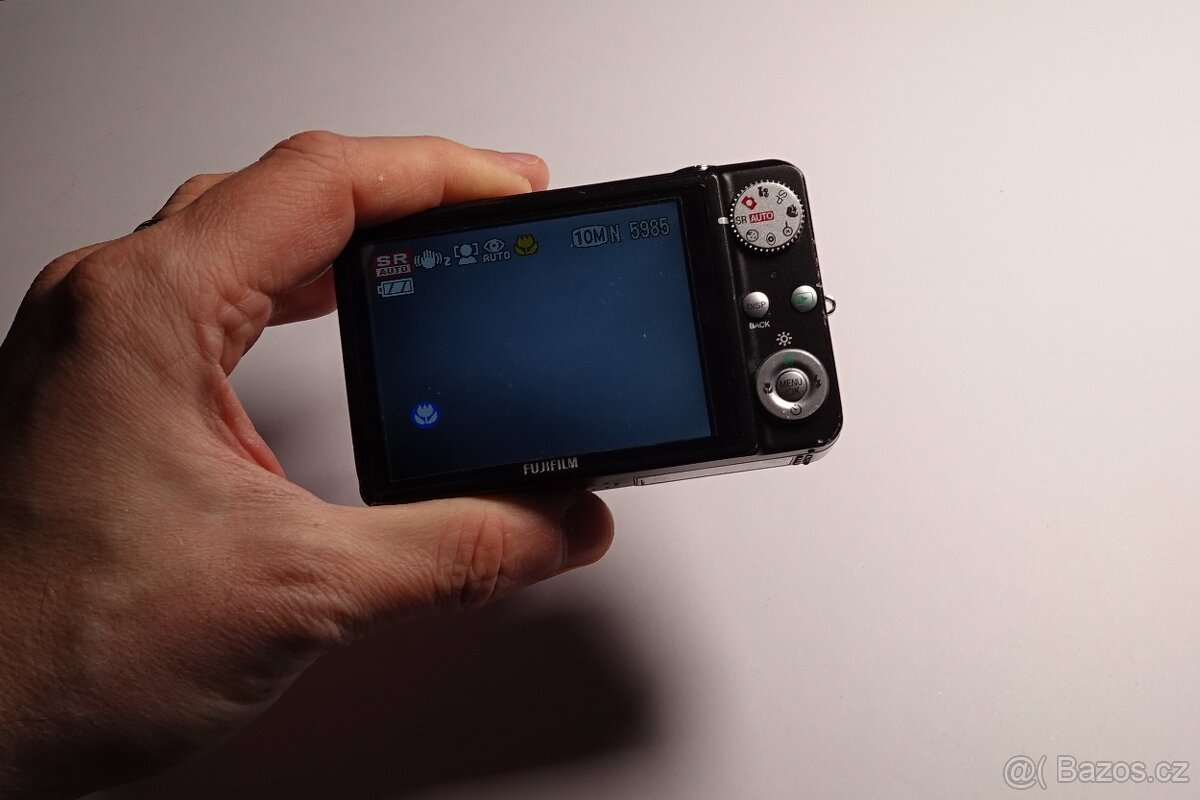 Fuji FinePix J250 - 8