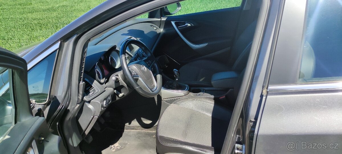 Opel Astra 2.0cdti 121kW cosmos - 8