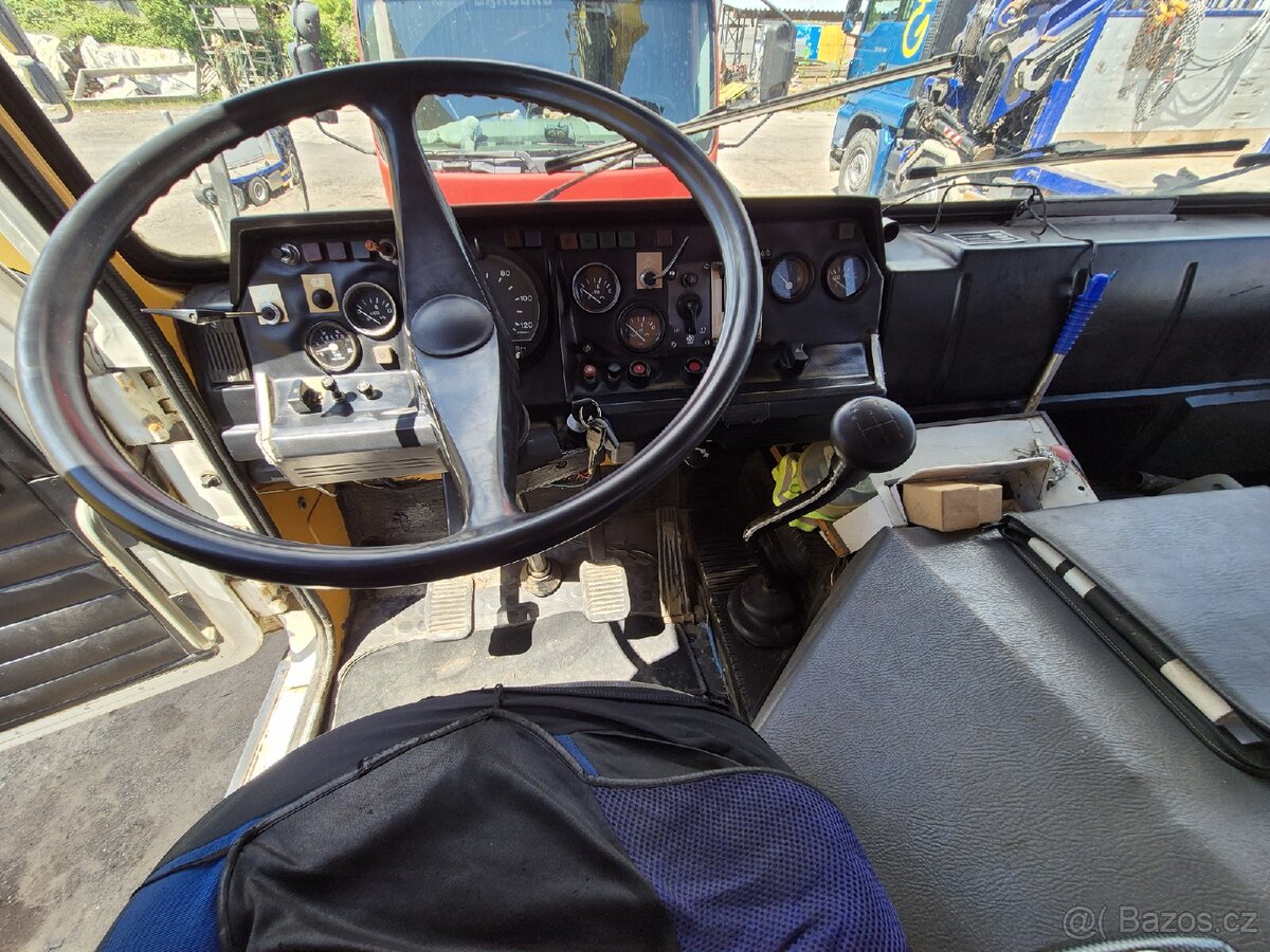 Autojeřáb Tatra 815 AD 20T (pracovní stroj) - 8