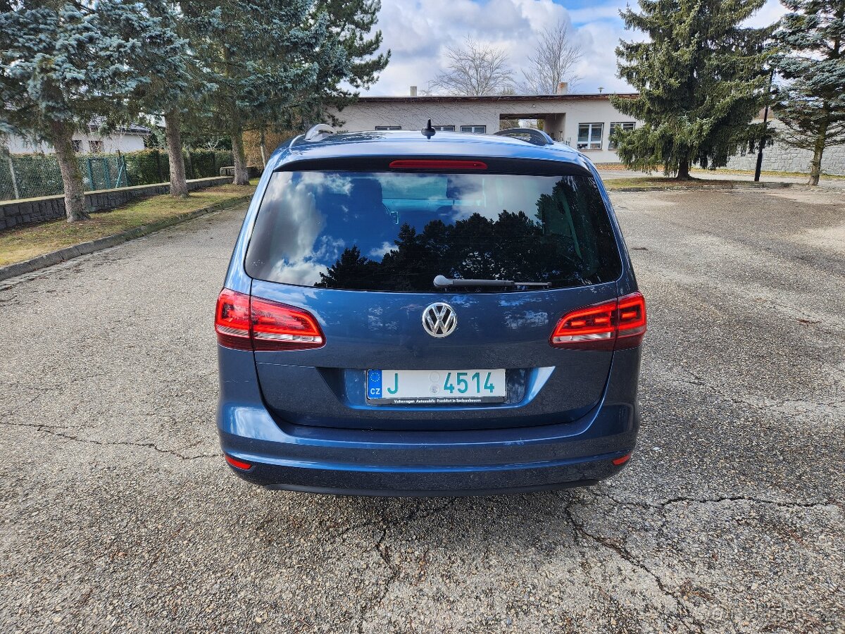 VW Sharan DSG r.2016 Facelift, 7 míst, 175.000km, el.dveře - 8