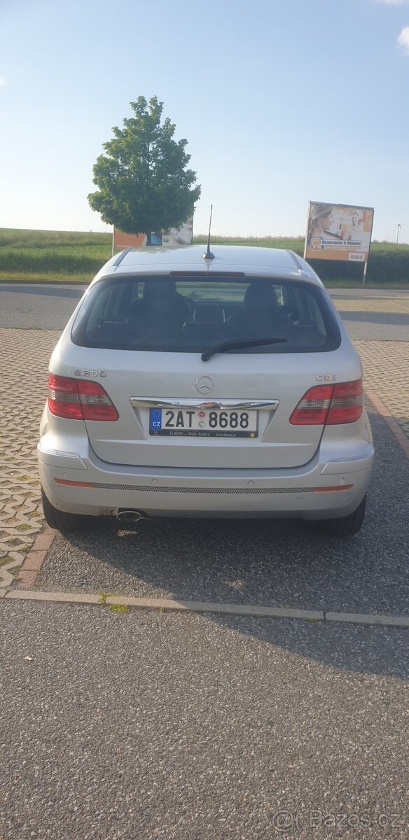 Mercedes-Benz W169 200 CDI Automat - 8