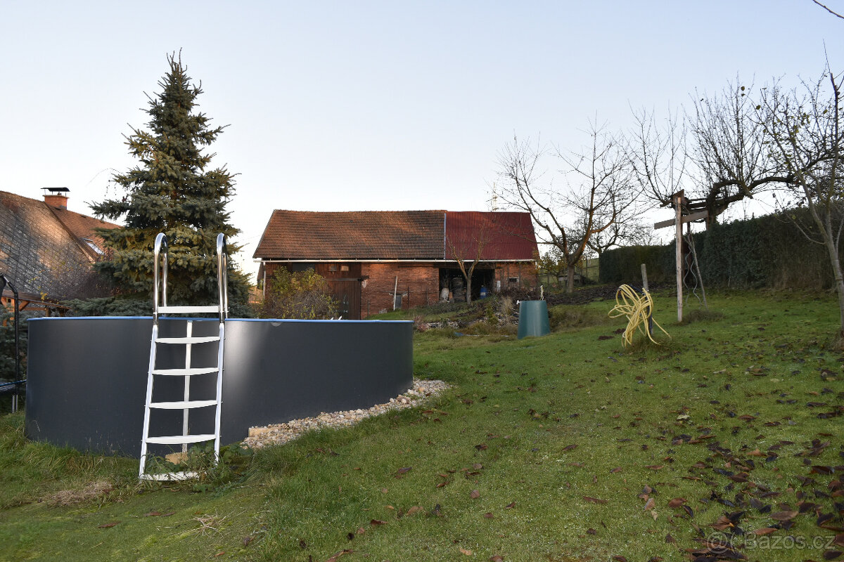 Červený Kostelec - rodinný dům 3+kk s pozemkem 2069 m2 - 8