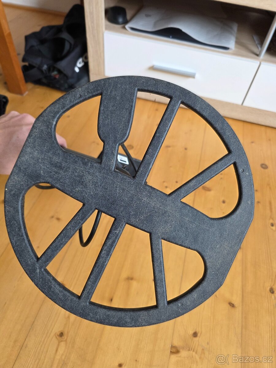 Minelab equinox 900 - 8