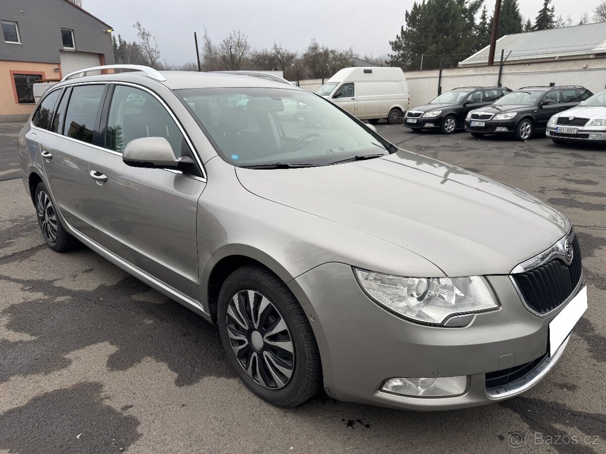 Škoda Superb II 2.0 TDi COMBI 2013 MOŽNO NA SPLÁTKY - 8