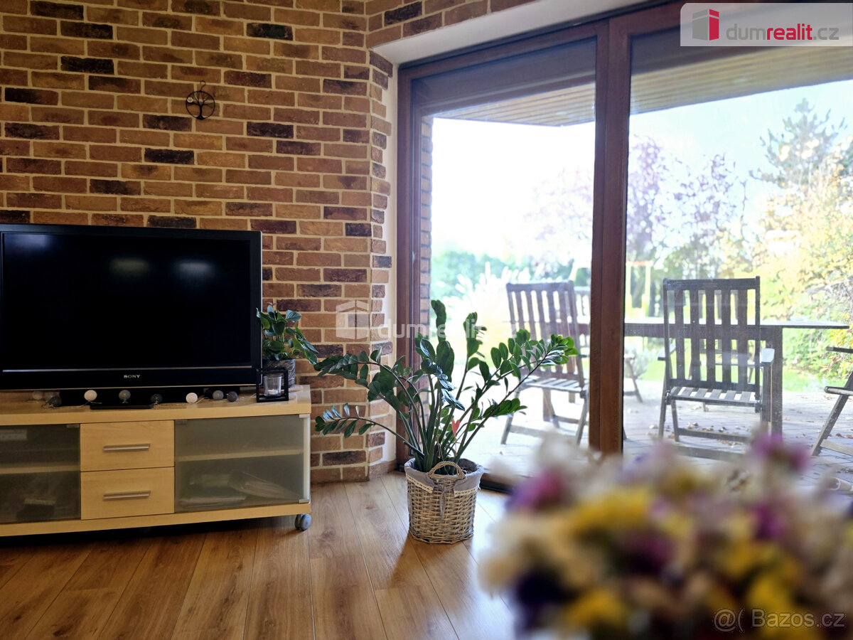 Prodej rodinného domu, 4+kk 140 m2, s pozemkem 649 m2, Stará - 8