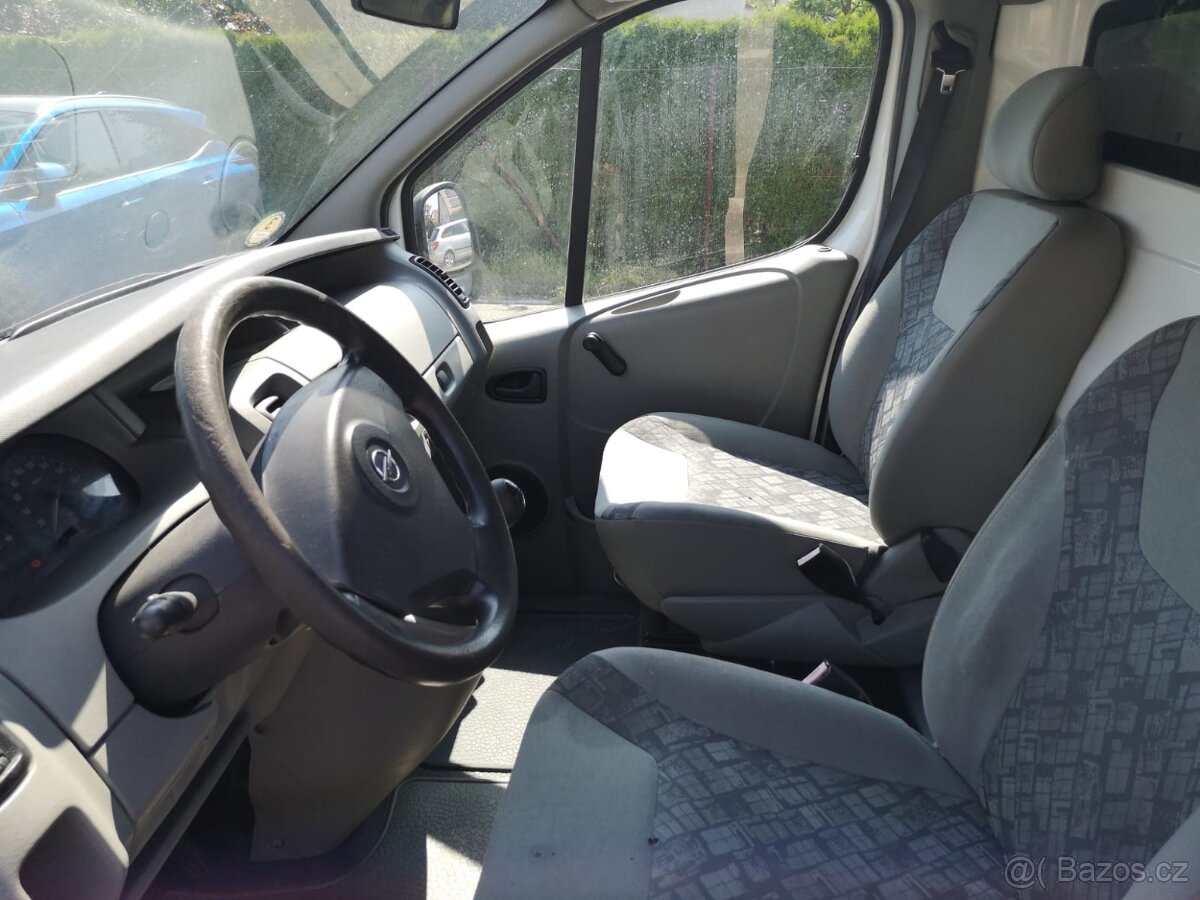 OPEL Vivaro - 8