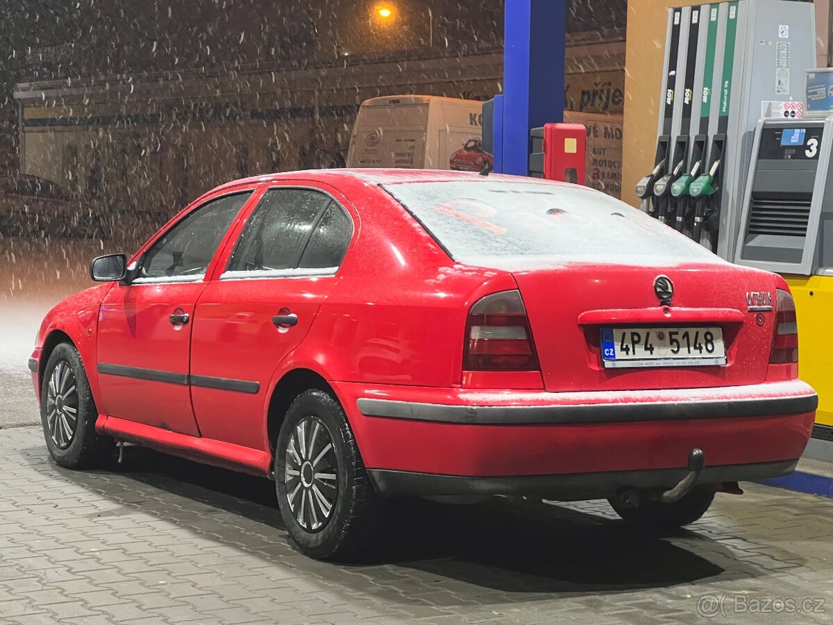Škoda octavia 1,9 TDI 66 kw - 8