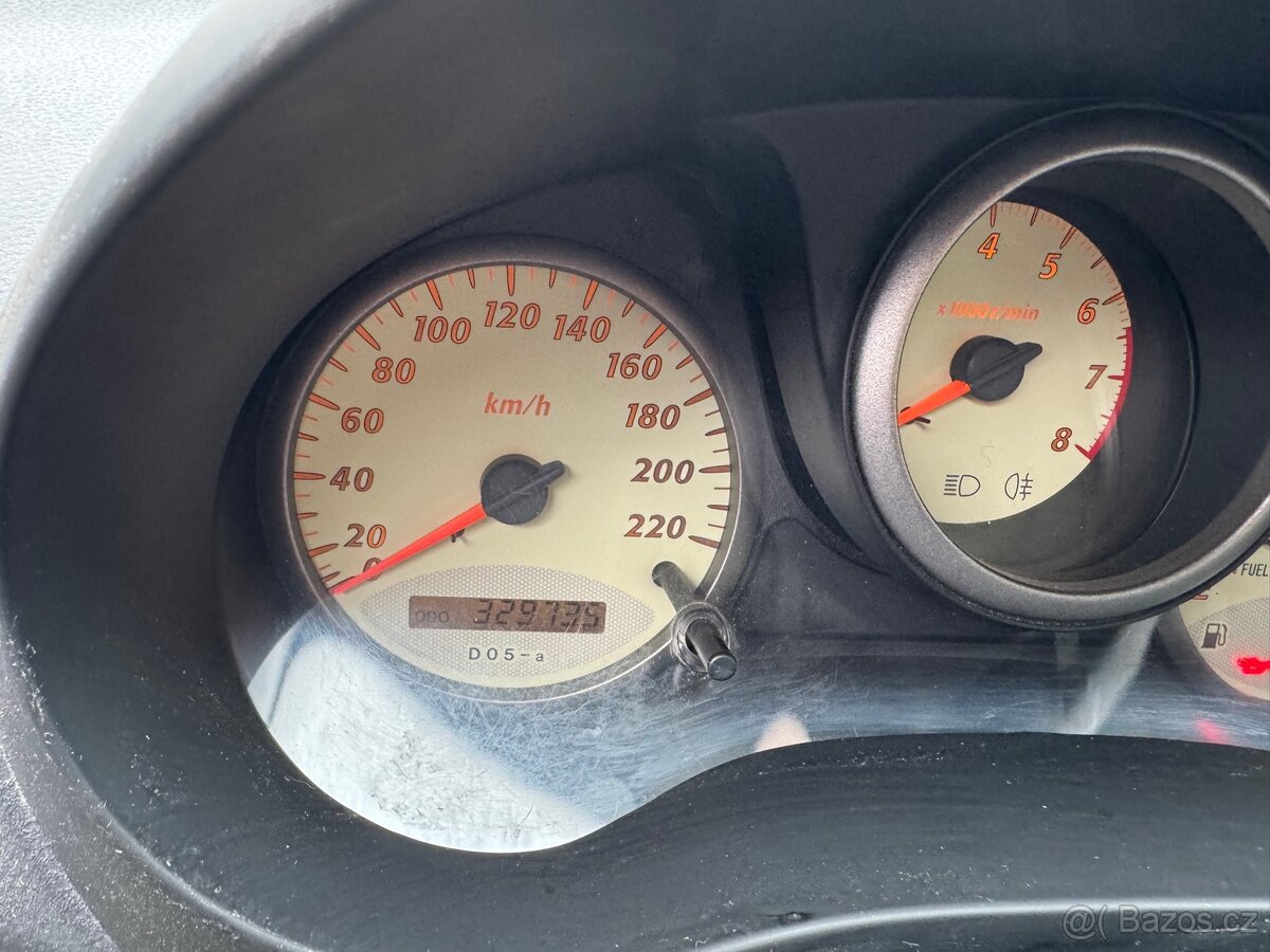 Toyota Rav4 2.0i, 110kw, 4x4 - 8