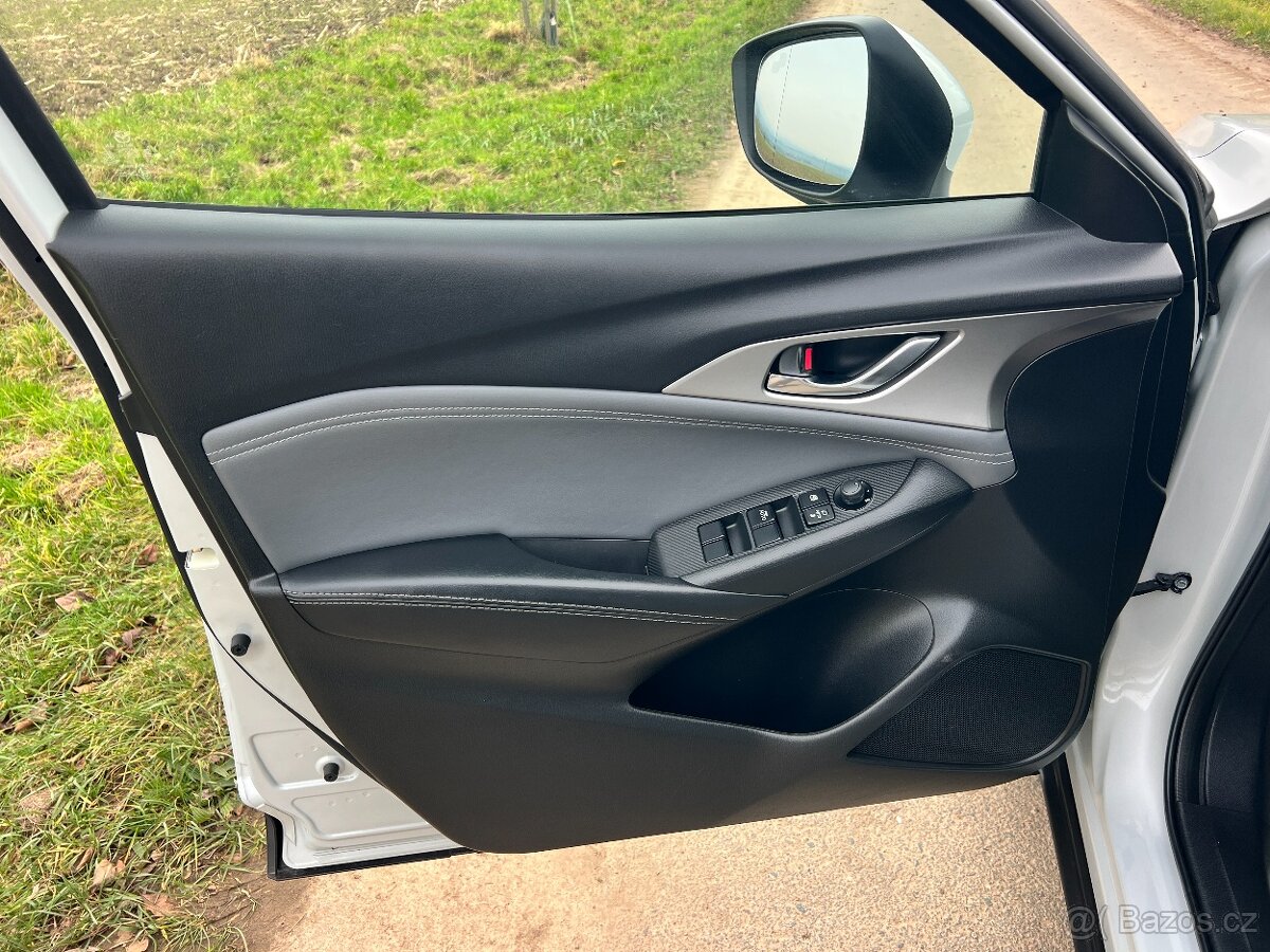 ► MAZDA CX-3 2.0i 88KW REVOLUTION HEAD-UP-LED-KAMERA-TAŽNÉ - 8