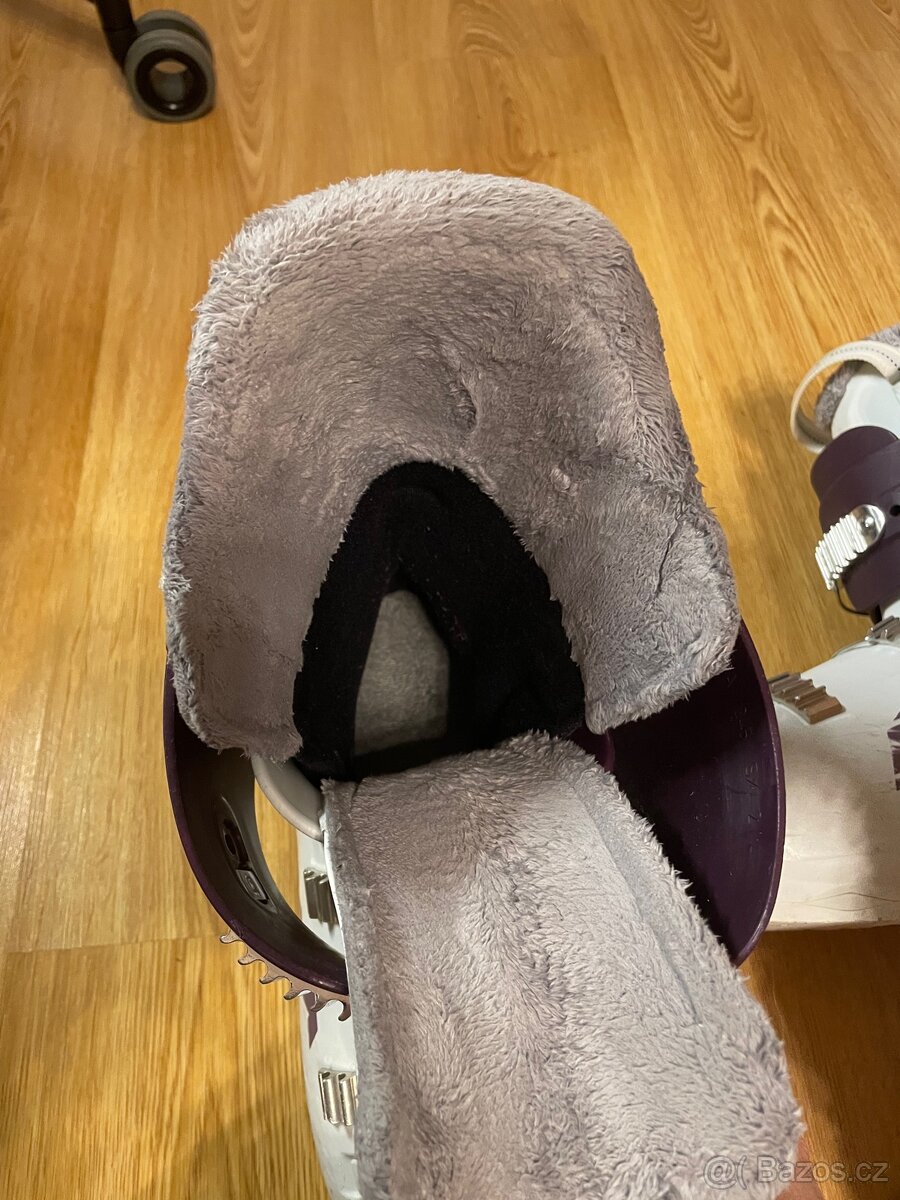 Dívčí lyžáky Nordica Speedmachine j3 24-24.5 (cca EU 38) - 8