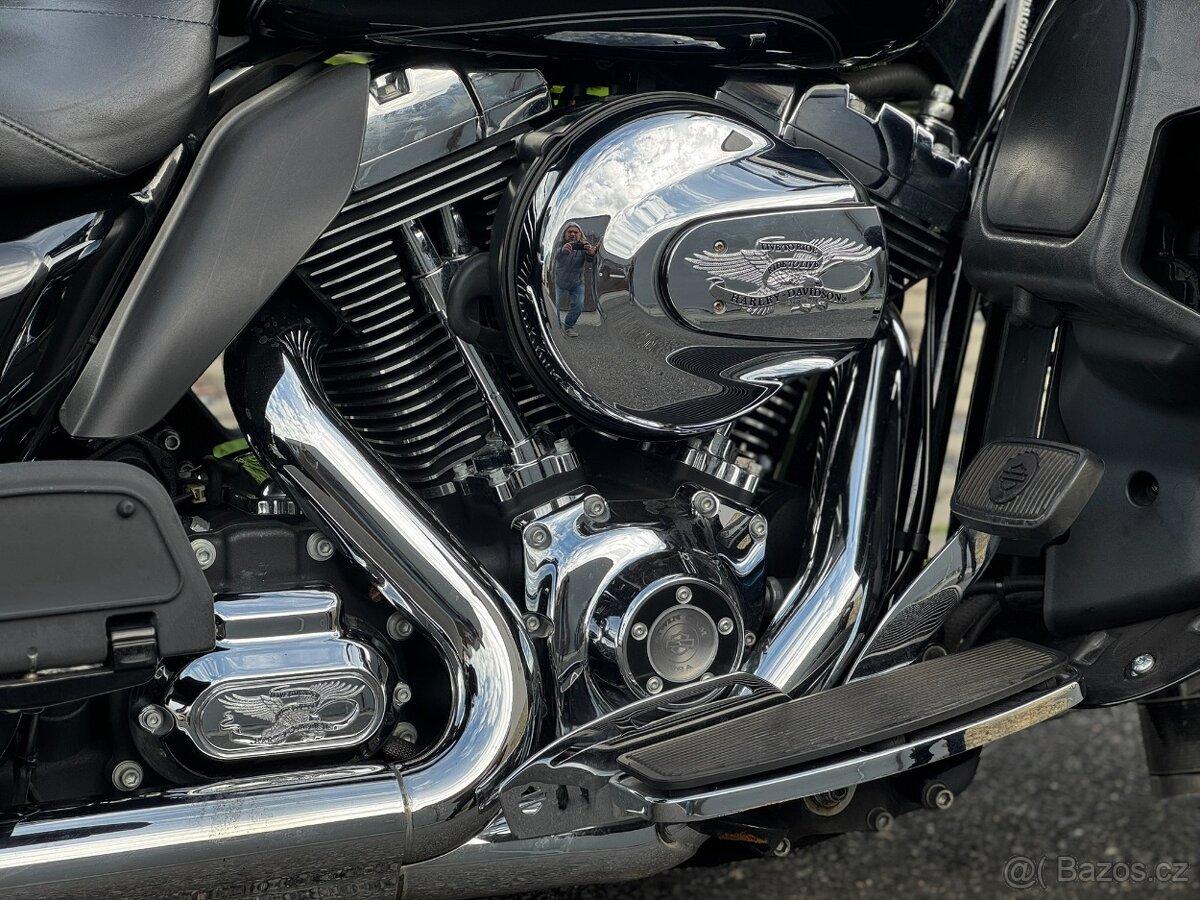 Harley-Davidson Electra Glide Ultra - 8