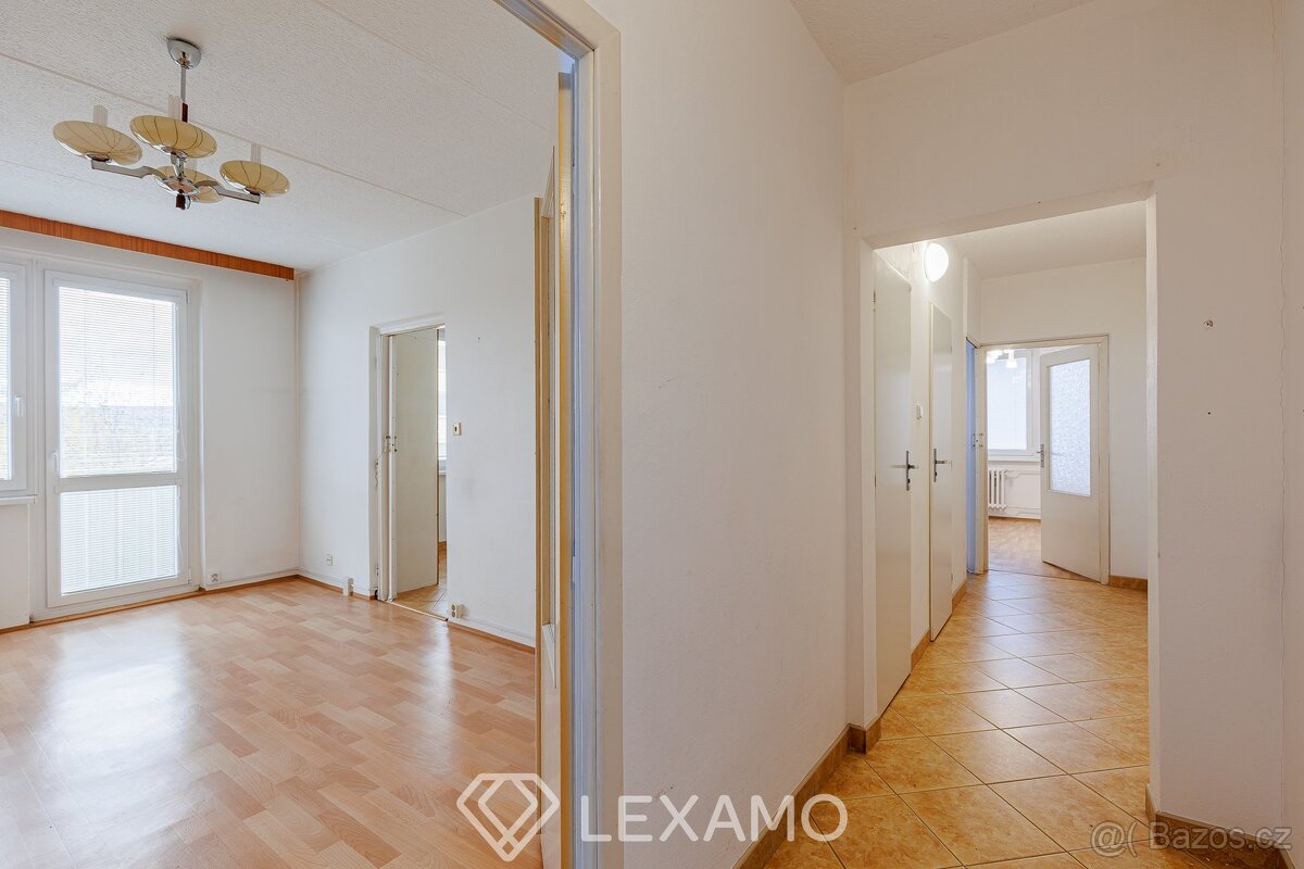 Prodej bytu 3+1, Moravský Krumlov, ev.č. 00299 - 8