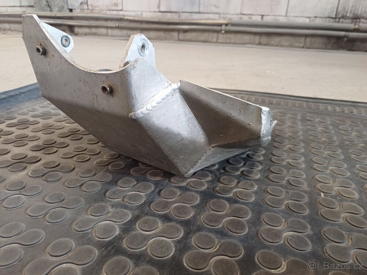 kryt pod motor KTM 690 - 8