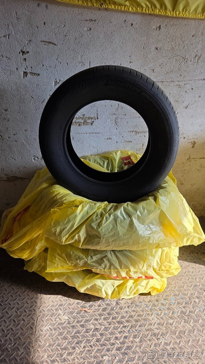 Nepoužité letní pneu 215/65 R17 - 8