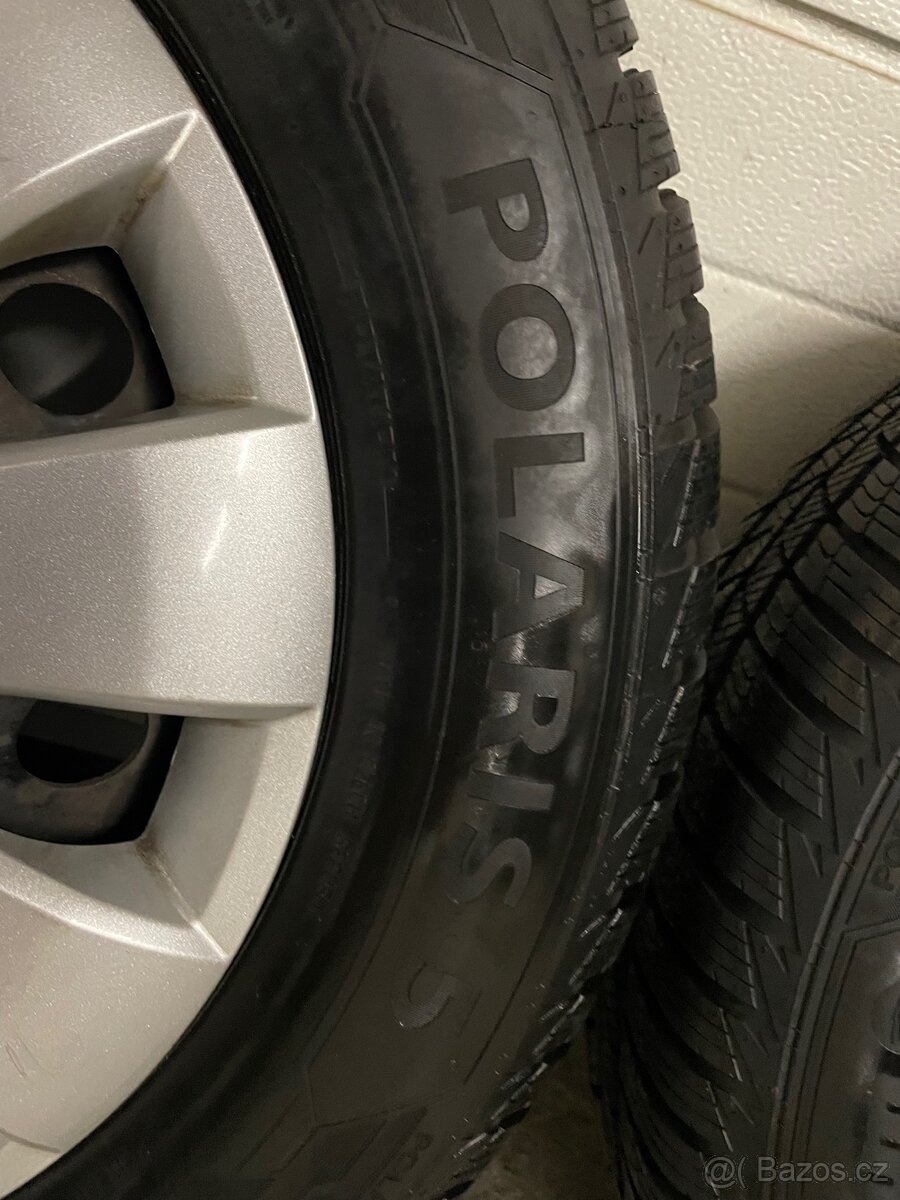 Zimní sada 15” plech disků 5x112 a ZÁNOVNÍ pneu 195/65 R15 - 8