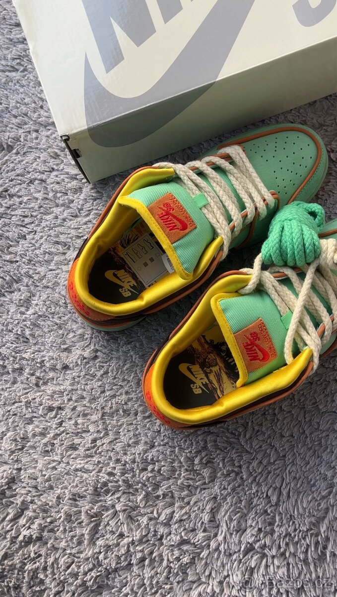 Nike SB Dunk Low Rodeo Tourmaline - 8