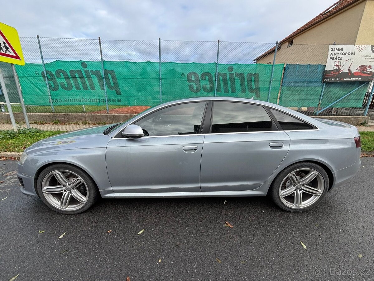 Audi RS6 5.0 TFSI quattro (C6) – Sedan – Legendární V10 - 8