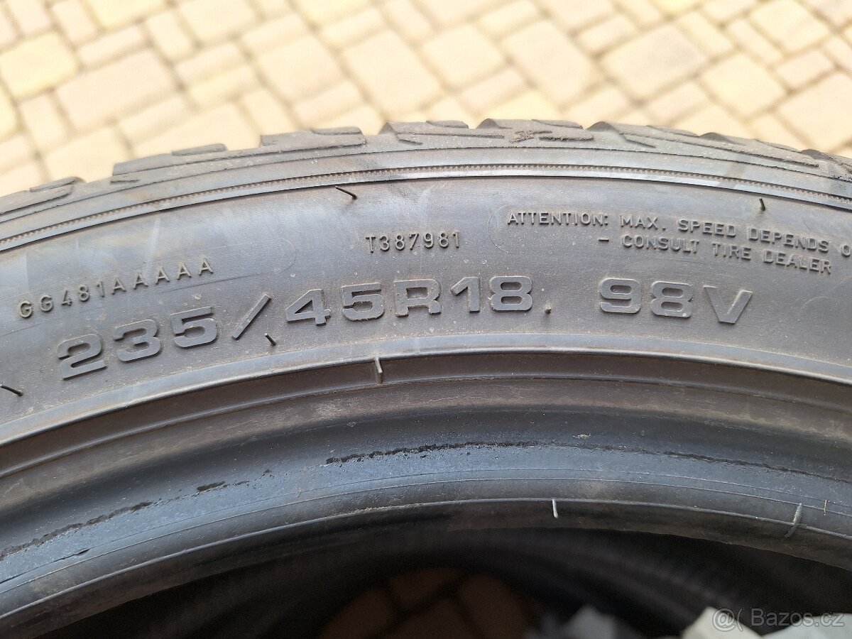 Pneu zimní, R18 - 8
