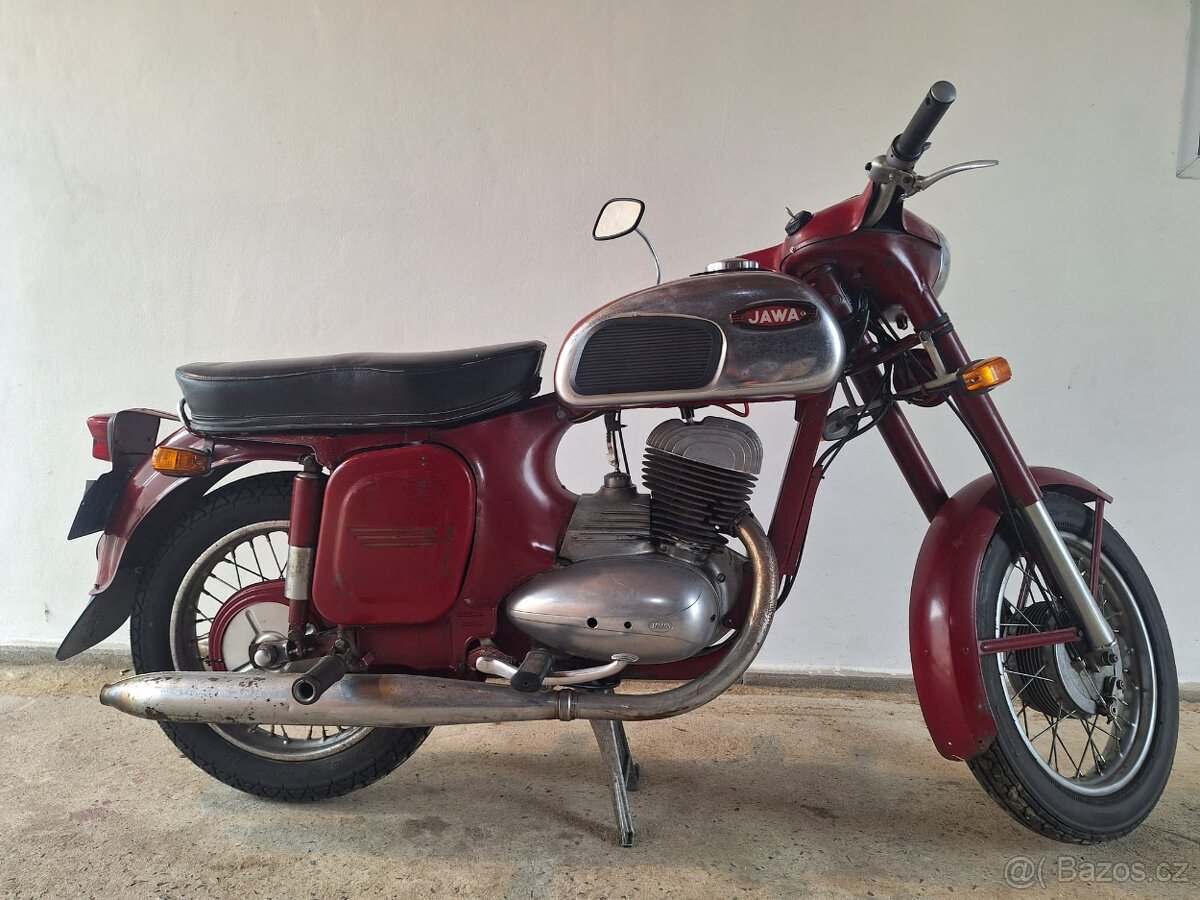 Jawa 250 , typ 592 - 8