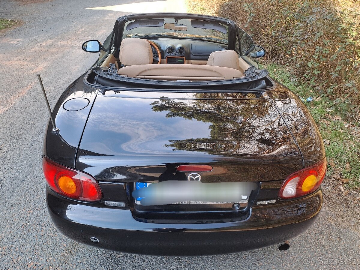 Mazda MX-5 - 8