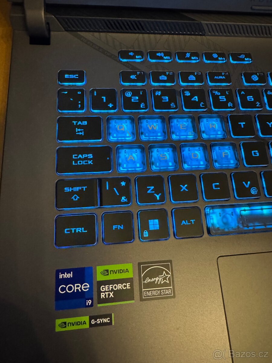 240Hz ASUS ROG i9 14900HX ,1TB SSD,32GB RAM,RTX 4060 8GB - 8