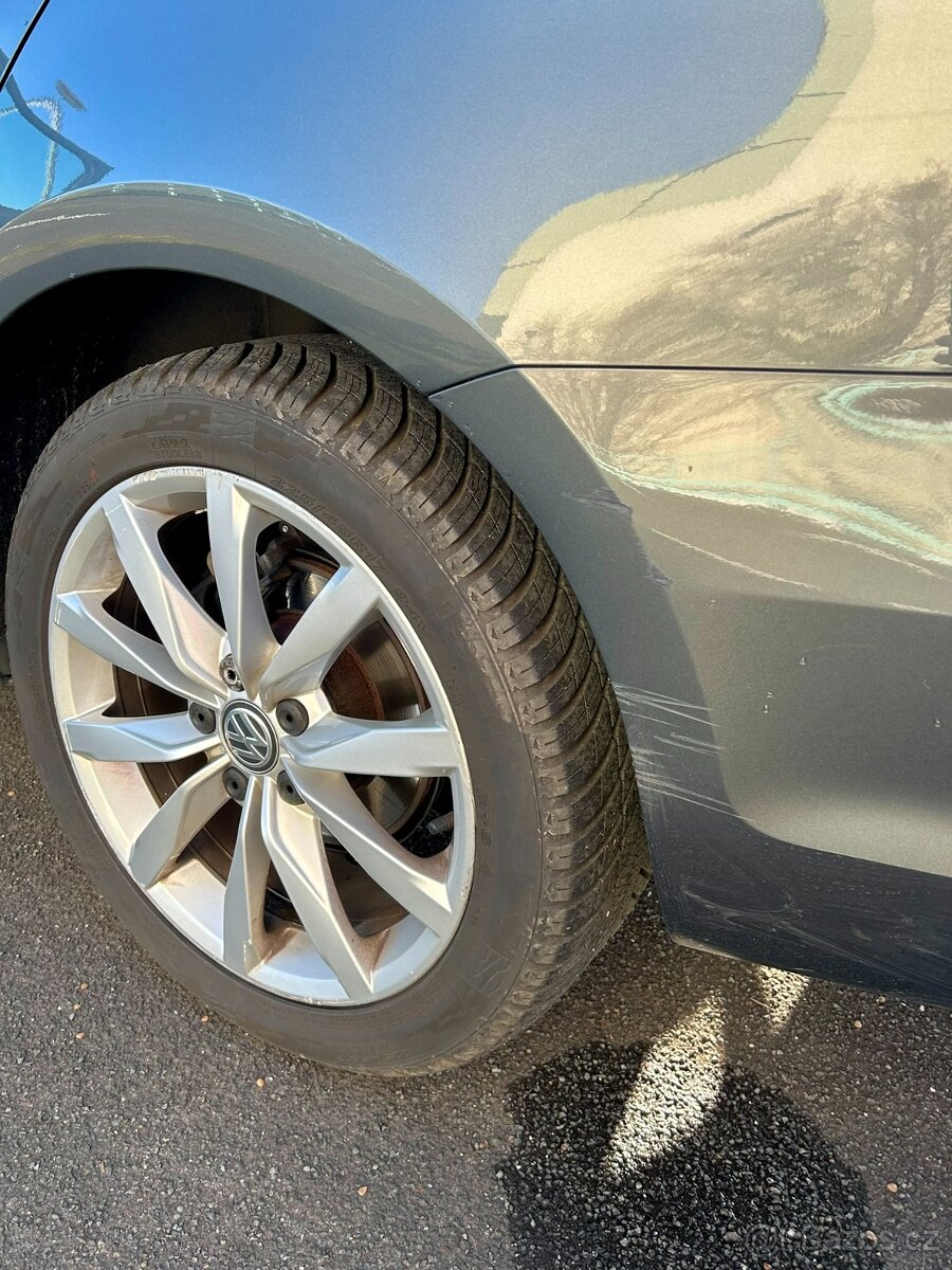 Volkswagen Golf Variant 1.0 TSI,1. majitel, r.v. 2018 - 8