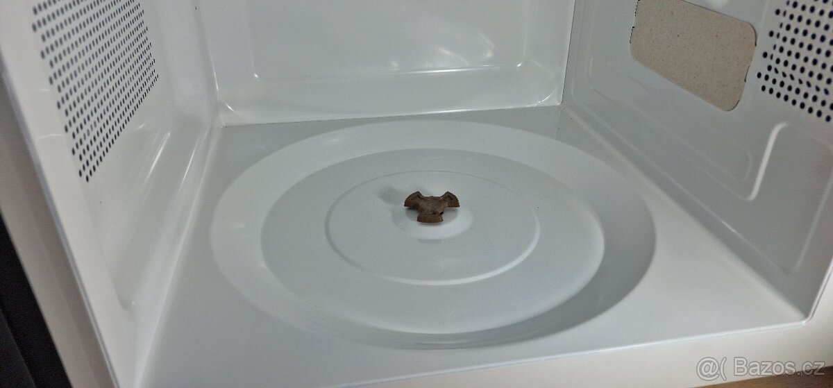 Mikrovlnná trouba SHARP R270W - 8