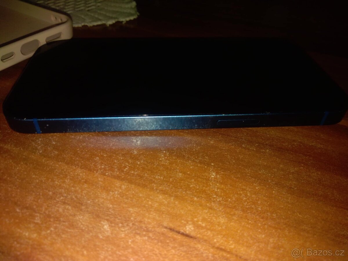 Prodám - Vyměním iPhone 13 128gb. - 8