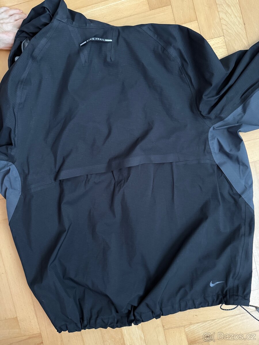 Nike Cosmic Peaks Pánská běžecká bunda Storm (Vel: L - 8