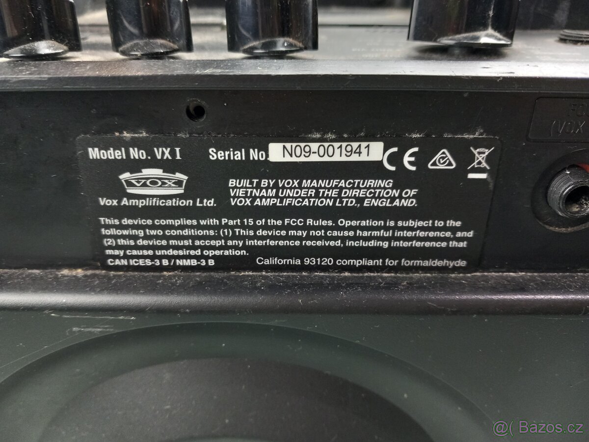Kytarový zesilovač Vox VX I - 8